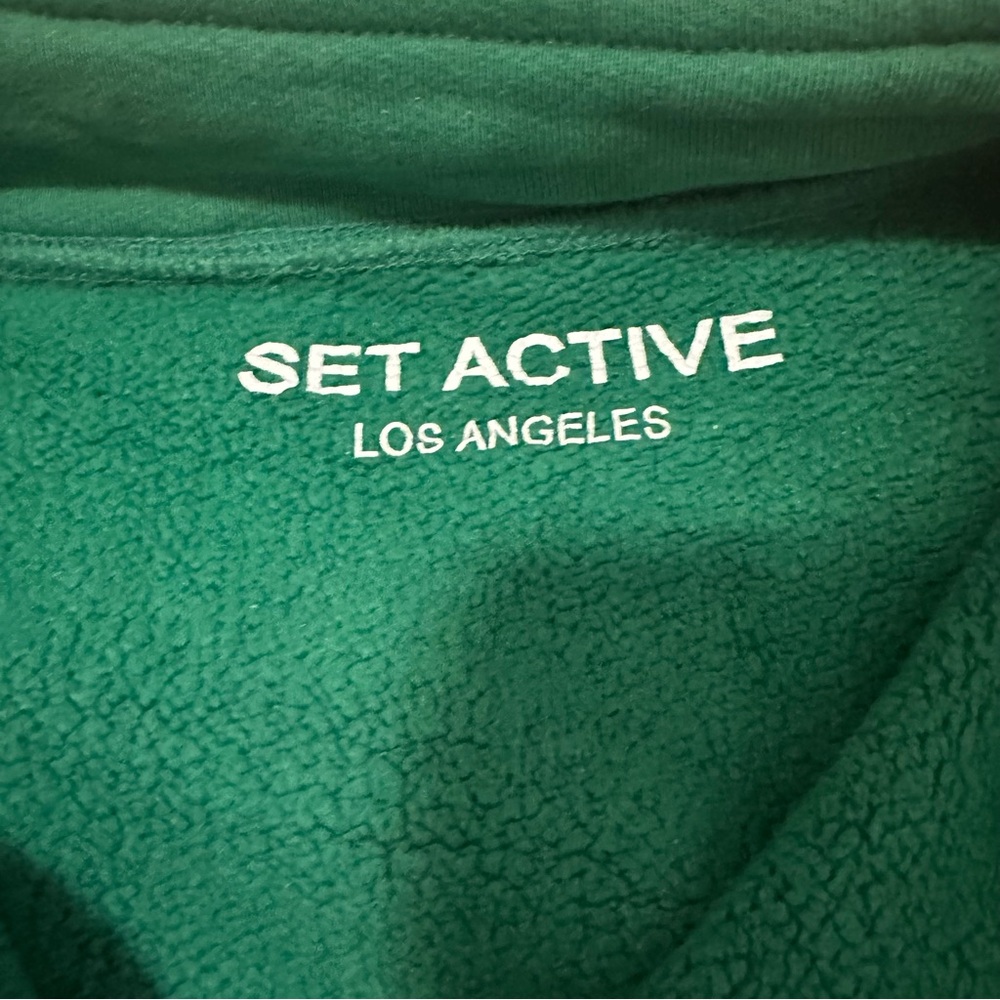 SET Active Palm Green Half-Zip Pullover - Picture 2 of 5